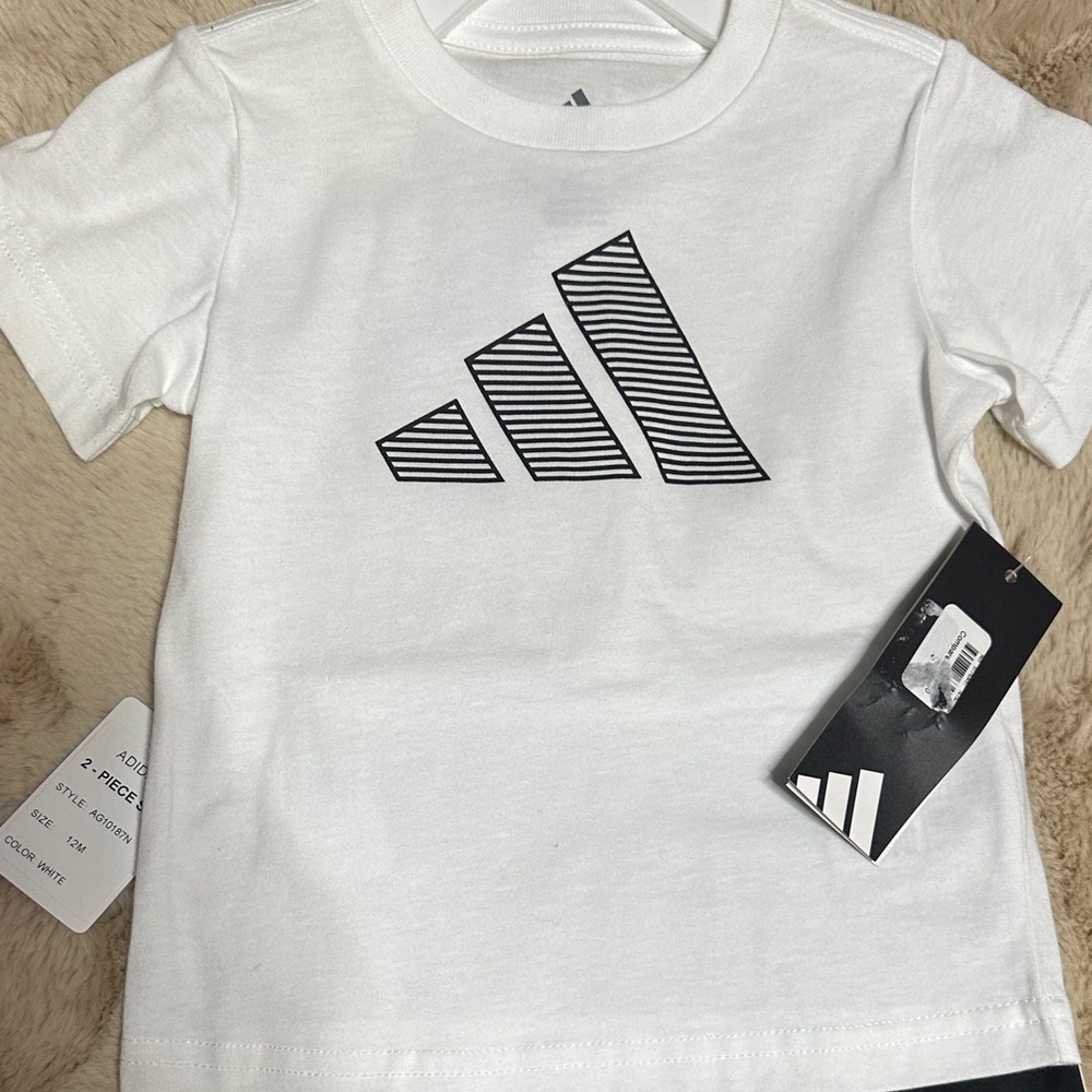 NEW Adidas Kids White T-Shirt & Shorts 2 pc Set - Picture 3 of 10